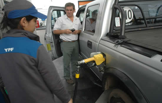 Asignan nuevos topes indemnizatorios a empleados de estaciones de servicio