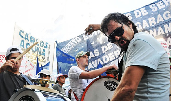 El gremio advierte con tomar las estaciones que no apliquen el convenio colectivo homologado