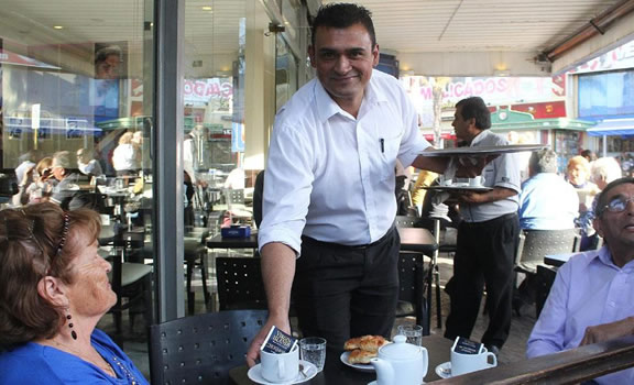 Condenan a un estacionero por no asignar a sus empleados tareas acordes a sus capacidades