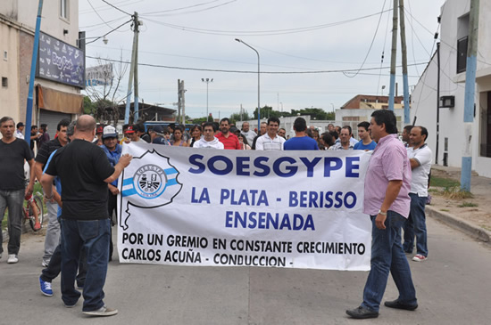 Empleados esperan convocatoria del ministerio para unificar convenios de trabajo