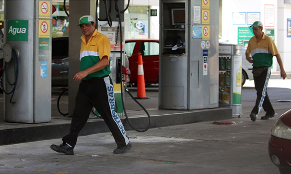 Baja rentabilidad, inminente negociación paritaria y conversaciones con las petroleras grafican el panorama de las estaciones de servicio