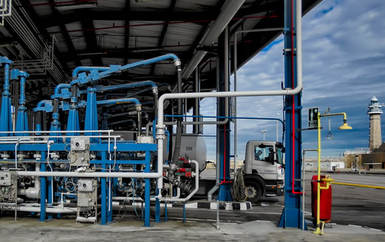 Pronostican una situación sumamente compleja para las refinerías de baja escala