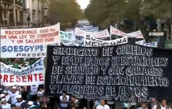 Sindicato de empleados de estaciones de servicio descalifica alianza de agrupación disidente