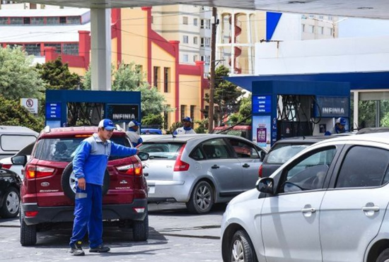 En una reunión con estacioneros YPF se comprometió a revisar el esquema de comisiones incrementales