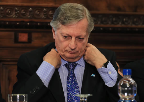 Se termina el congelamiento de los precios: ¿Cuando y cuanto subirán los combustibles?