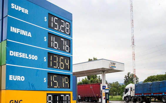 Expertos en derecho energético advierten sobre las consecuencias de las exenciones impositivas a los combustibles