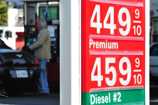 Advierten que los aumentos de combustibles repercutieron en la inflación y el desempleo