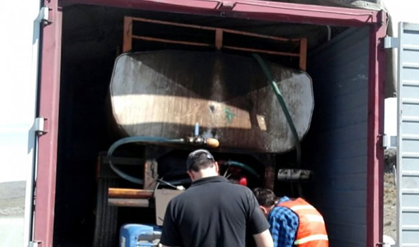 Fuertes controles del Gobierno al transporte de combustibles en batanes y tambores