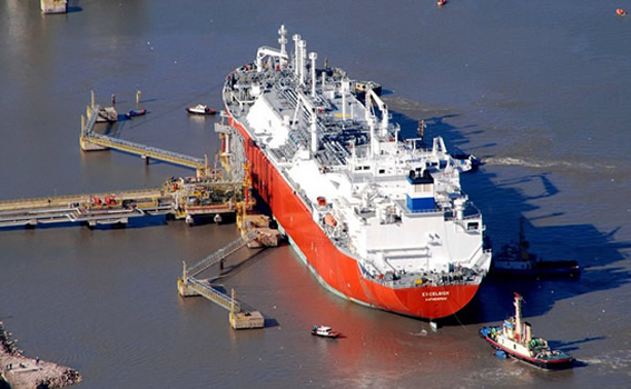 Crean un Registro de Importadores de Combustibles para ordenar las ventas mayoristas de gasoil