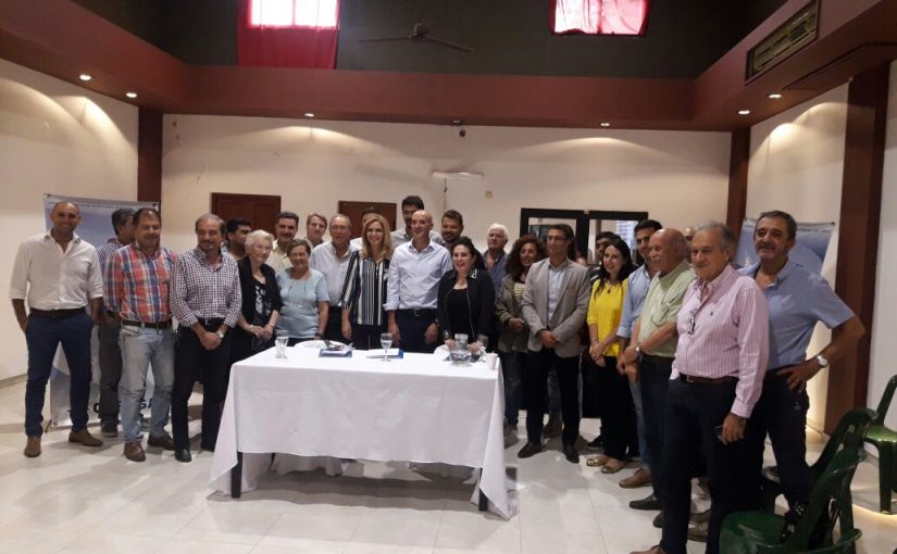 Visita de Senadora Silvia Elias de Pérez a CAPEGA