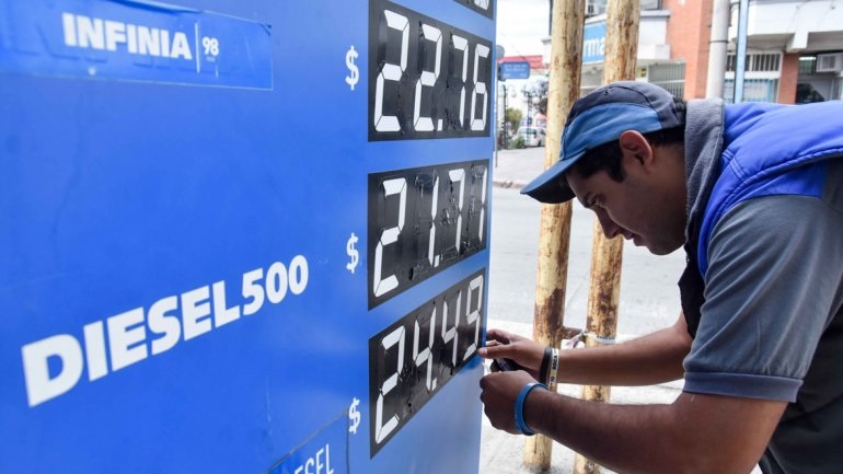 Los combustibles aumentaron entre el 5 y 10 por ciento