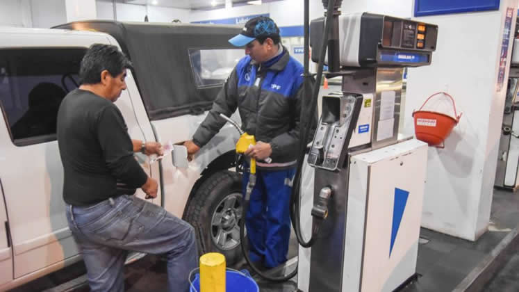 El Gobierno ahora no cree necesaria una herramienta para difundir el costo de los combustibles