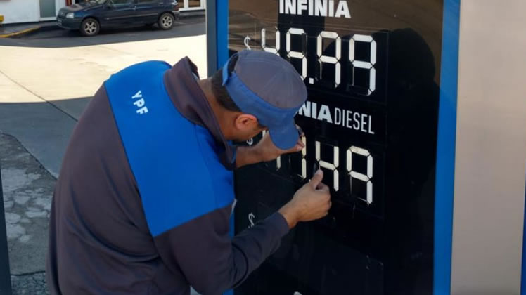 Estacioneros confían compensar la diferencia de precios con mayores ventas