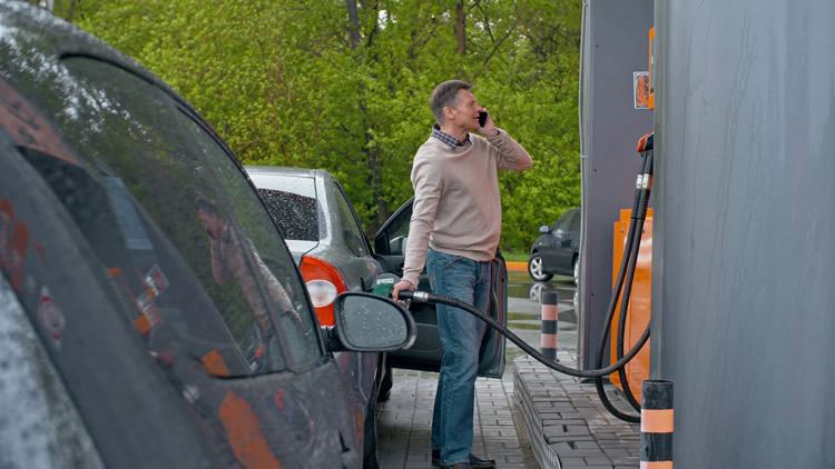 El Gobierno avanza en la elaboración de un protocolo para habilitar la modalidad de carga “autoservicio”