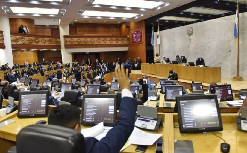 Con modificaciones, legisladores aprobaron la Ley de Motoarrebato