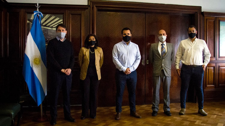 Expendedores de GNC del norte argentino a la espera de definiciones