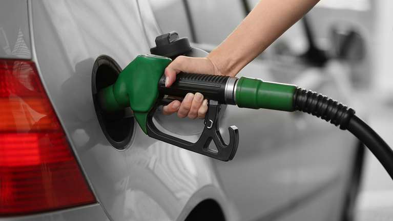 Alerta de las estaciones de Servicio: La nafta para las fiestas no está garantizada
