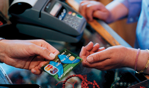 Las Estaciones de Servicio continuarán aceptando tarjetas de crédito por tiempo limitado