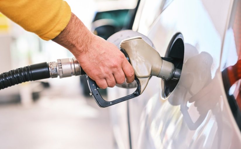 Un nuevo aumento en los combustibles saquea el bolsillo de los argentinos