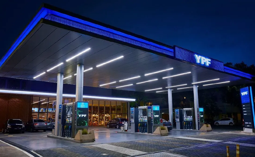 La venta de combustibles en marzo de este año cayó estrepitosamente
