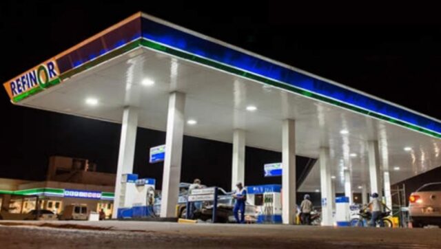 YPF analiza desprenderse de Refinor