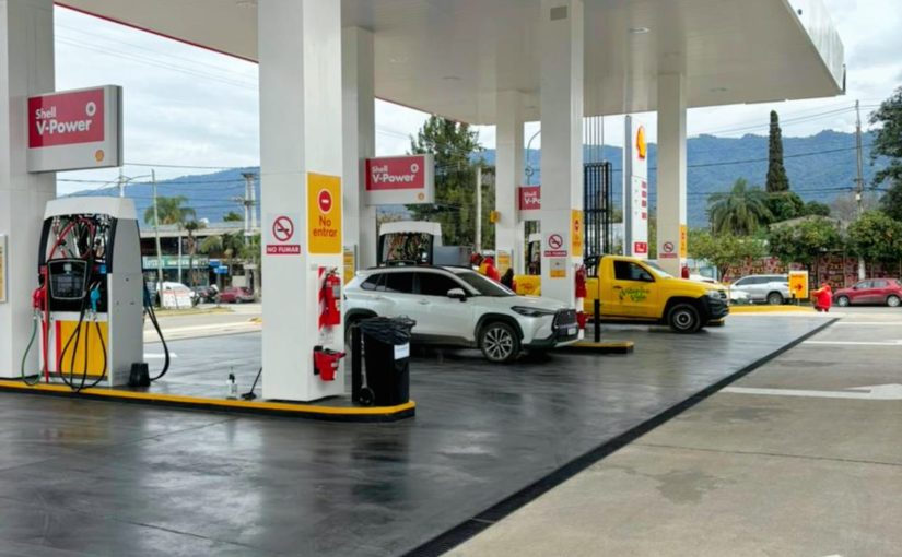 SHELL BICENTENARIO SE IMPONE EN UNA DE LAS ESQUINAS CARACTERÍSTICAS DE YERBA BUENA
